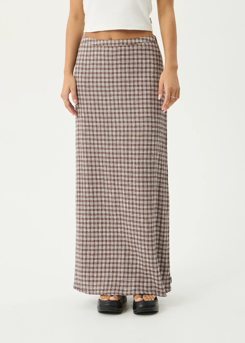 AFENDS Womens Lita - Seersucker Maxi Skirt - Base Coffee Check - Image 4