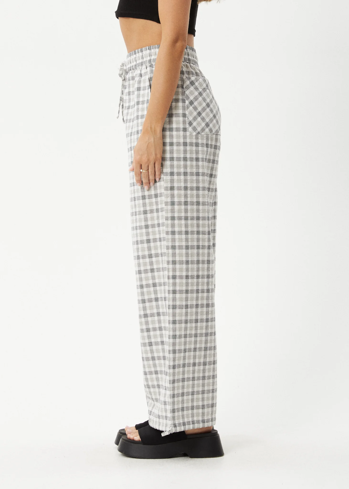 AFENDS Womens Leo - Seersucker Wide Leg Pant - Black / White - Image 5