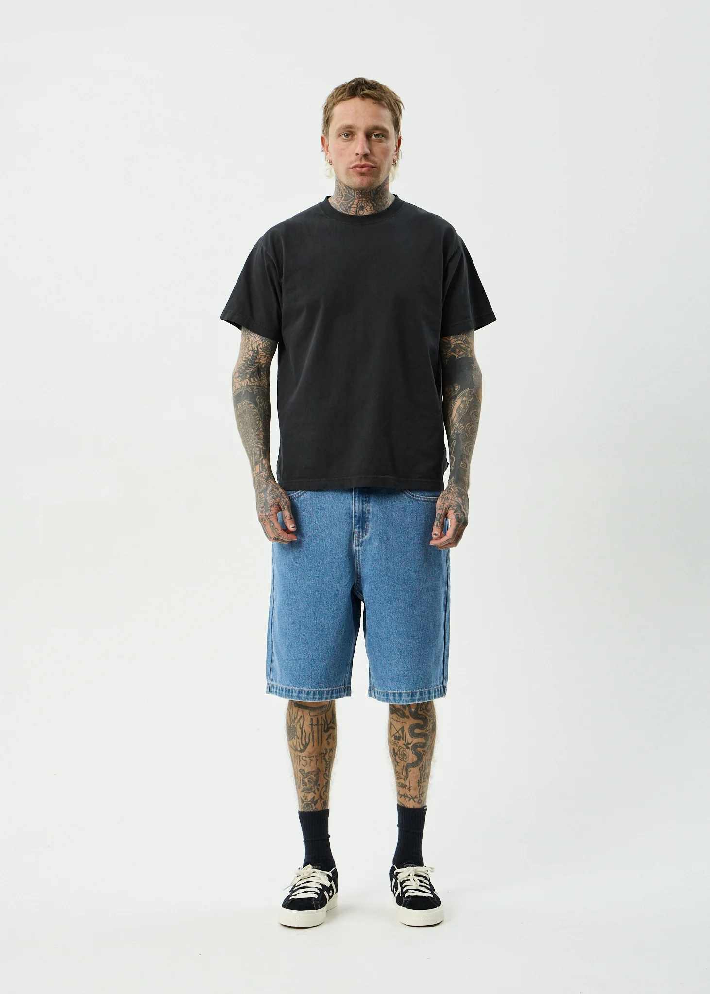 AFENDS Mens Lil C - Denim Baggy Short 22" - Worn Blue - Image 13