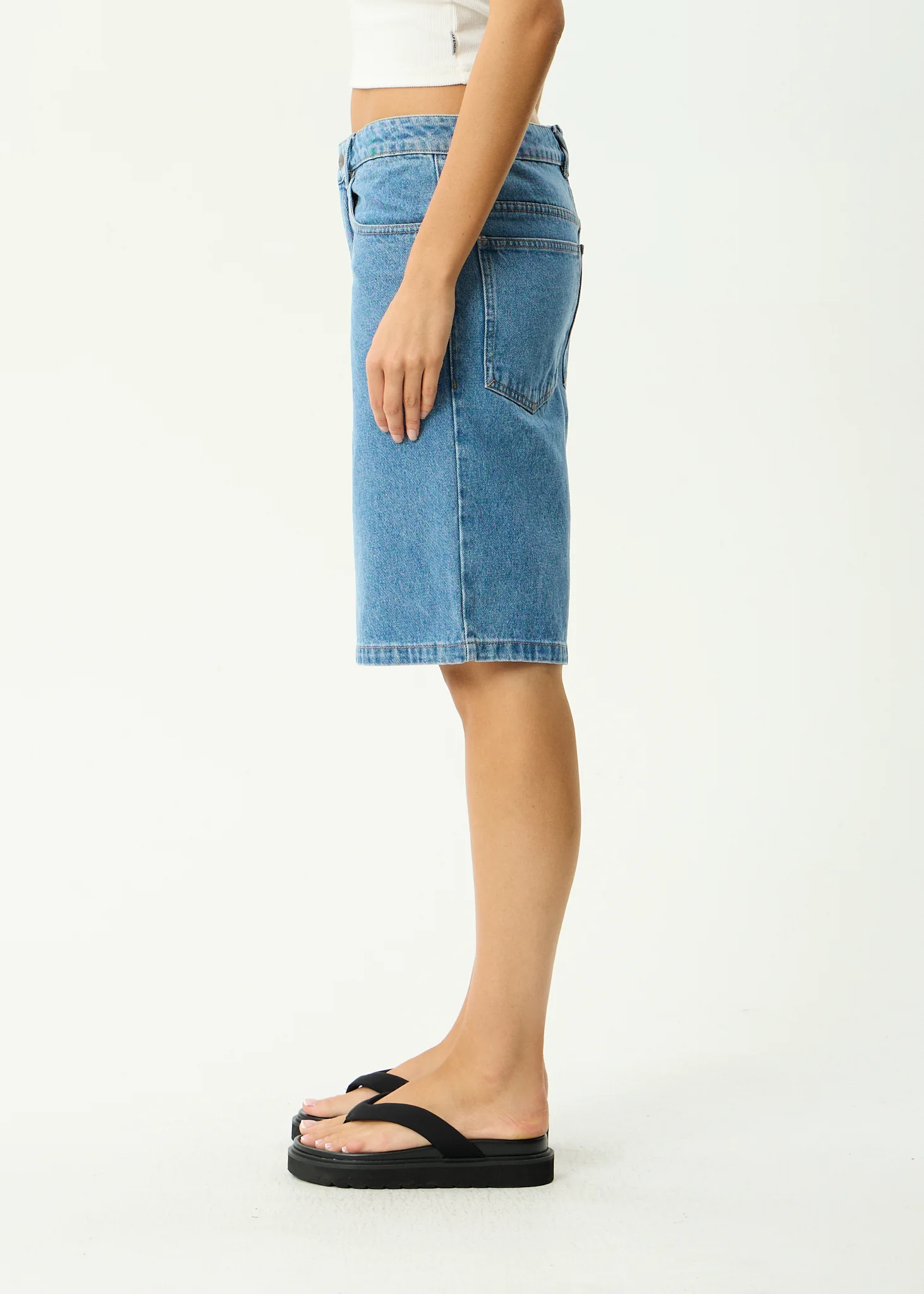 AFENDS Mens Lil C - Denim Baggy Short 22" - Worn Blue - Image 8
