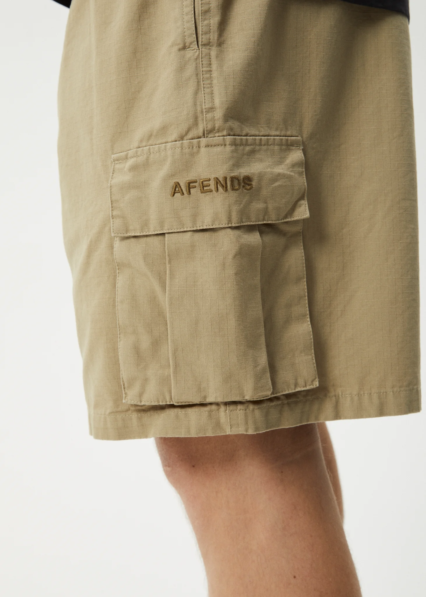 AFENDS Mens Ripped Out 98 - Oversized Cargo Short 22" - Boa - Image 6