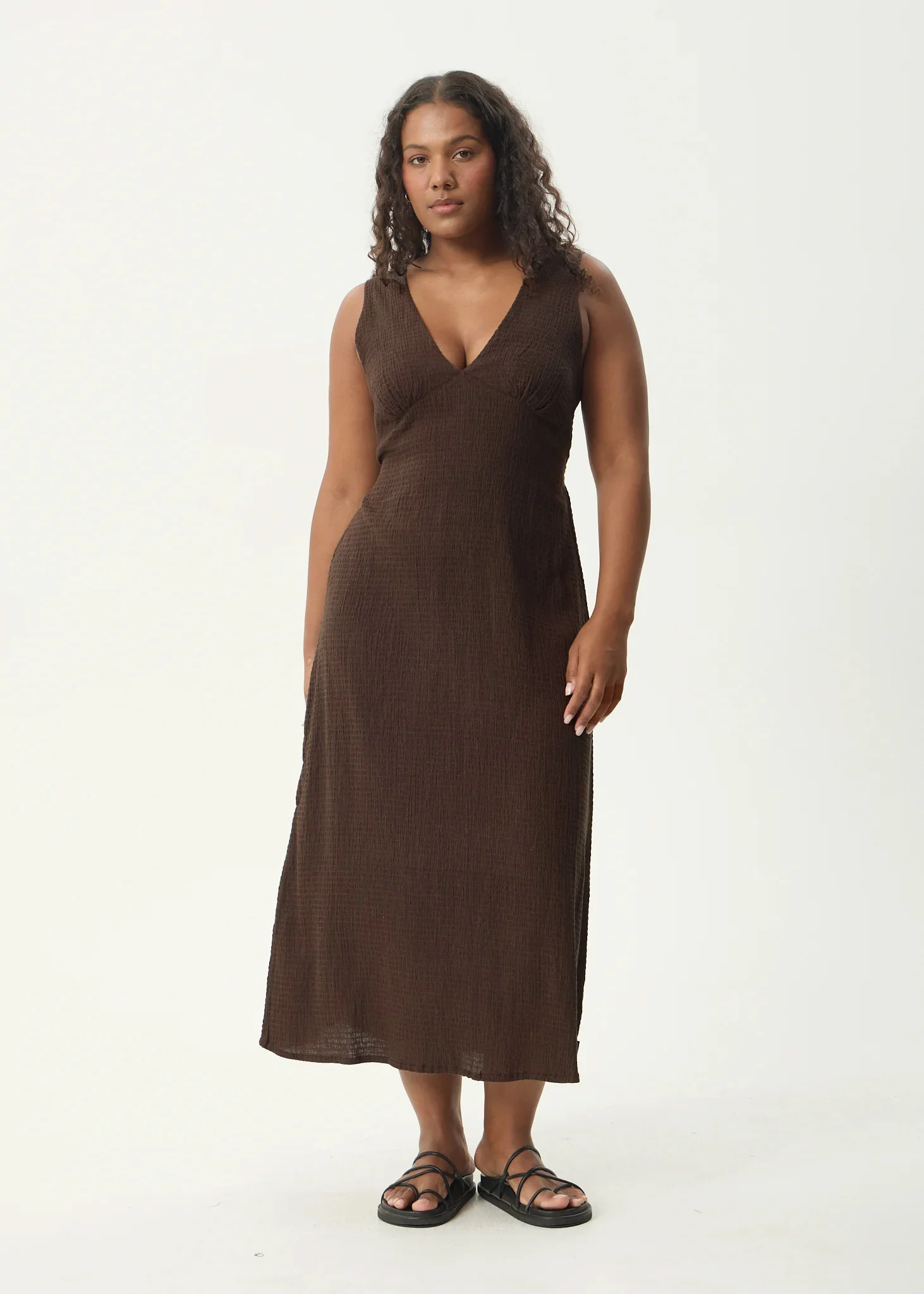 AFENDS Womens Tully - Seersucker Maxi Dress - Coffee - Image 2