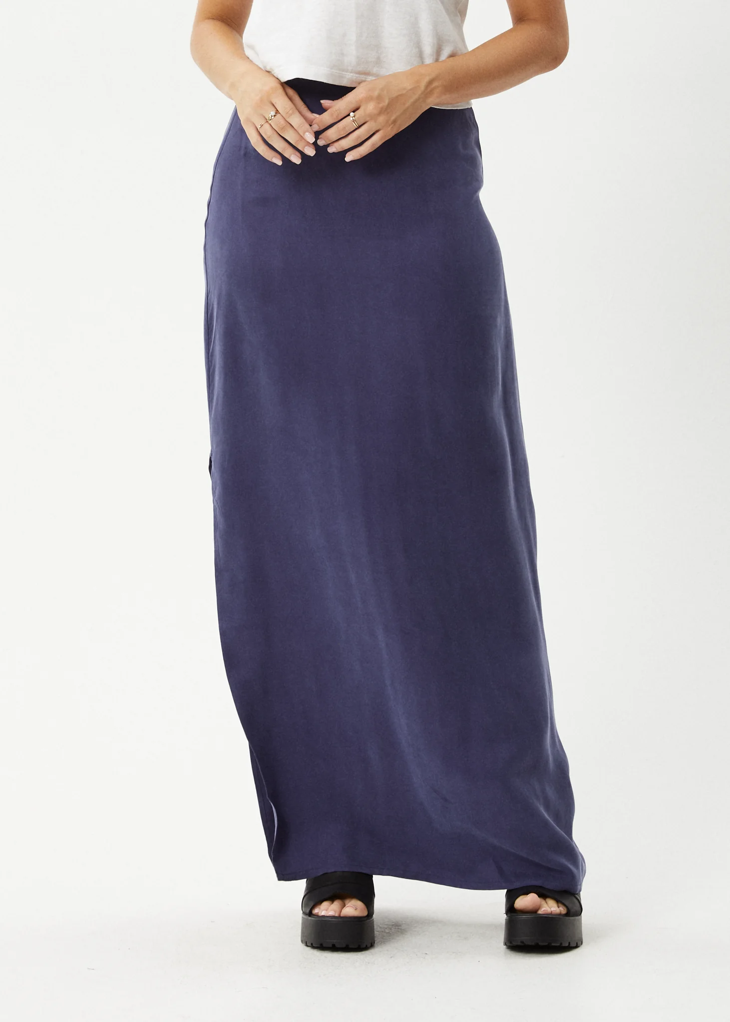AFENDS Womens Grace - Cupro Maxi Skirt - Navy - Image 2