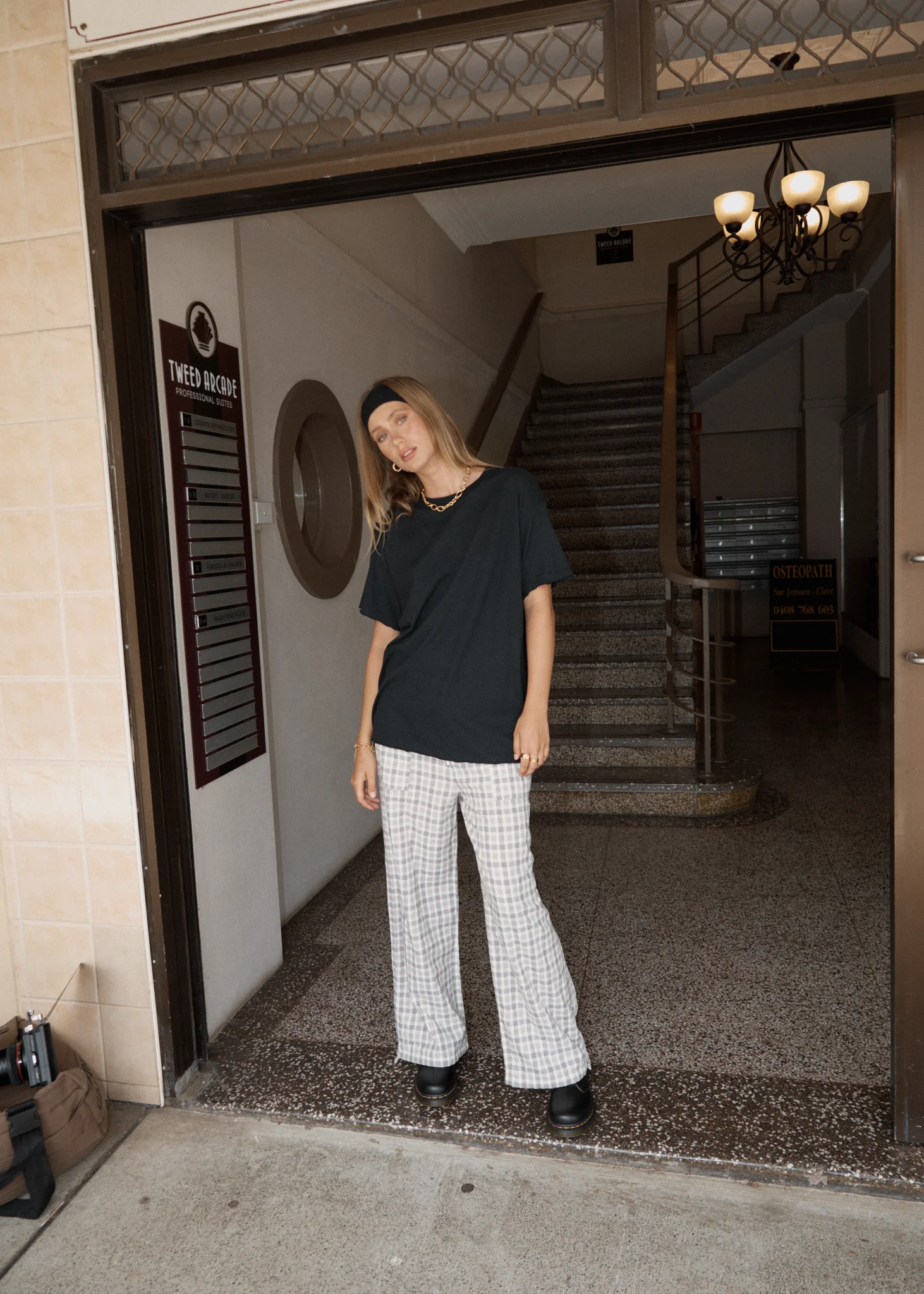 AFENDS Womens Leo - Seersucker Wide Leg Pant - Coffee / White - Image 7