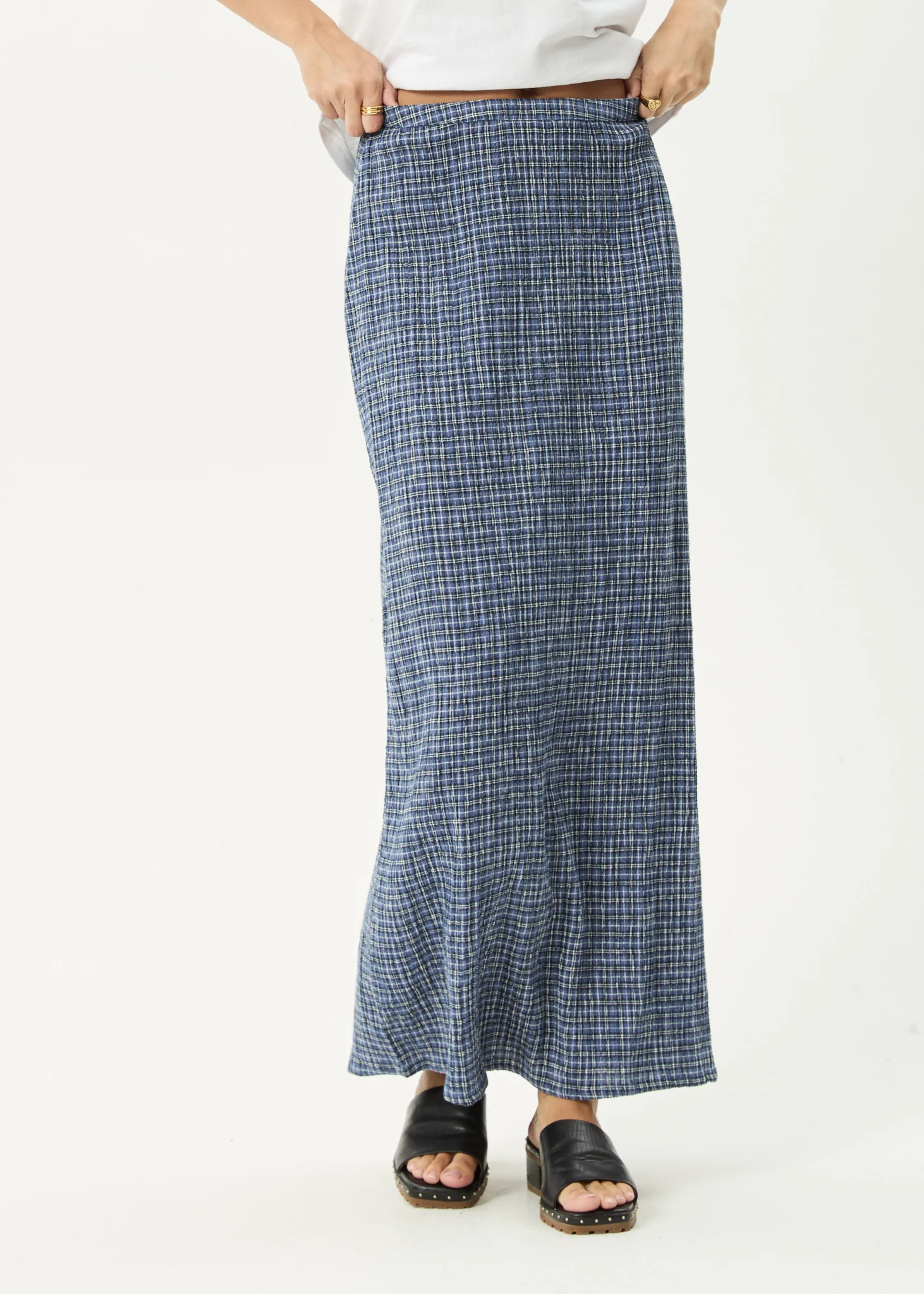 AFENDS Womens Lita - Seersucker Maxi Skirt - Shipwreck Marlin - Image 4